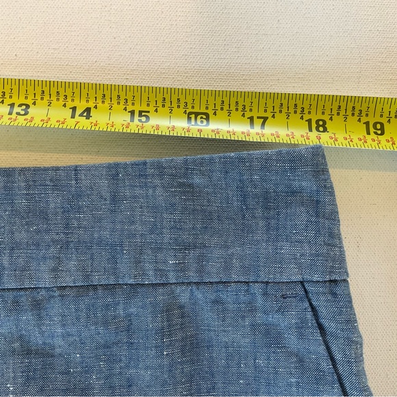 Ann Taylor Loft Women’s 12 Riviera Scallop Hem Shorts Chambray Linen Blend - Picture 11 of 12